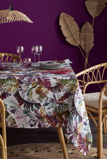 Tablecloth in linen AMAZONIE