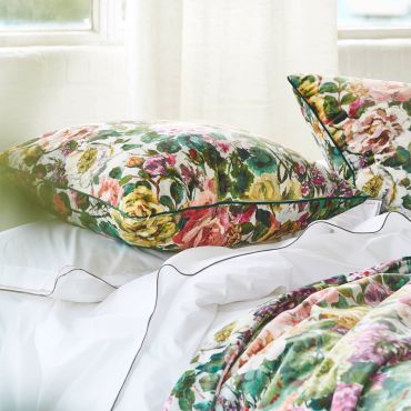 Decorative pillowcase in velvet GRANDIFLORA ROSE