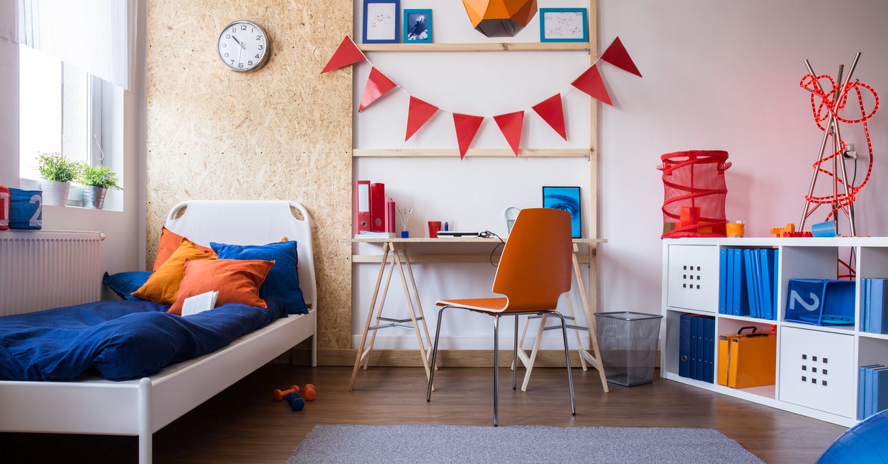 Chambre d’enfant bleu et orange