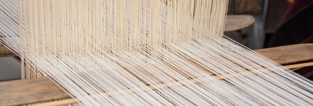 Weaving table